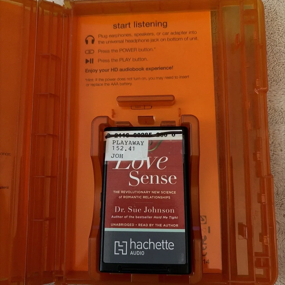 Playaway Audiobook Audio Book Ex Library - Love Sense By Dr Sue‎ Johnson